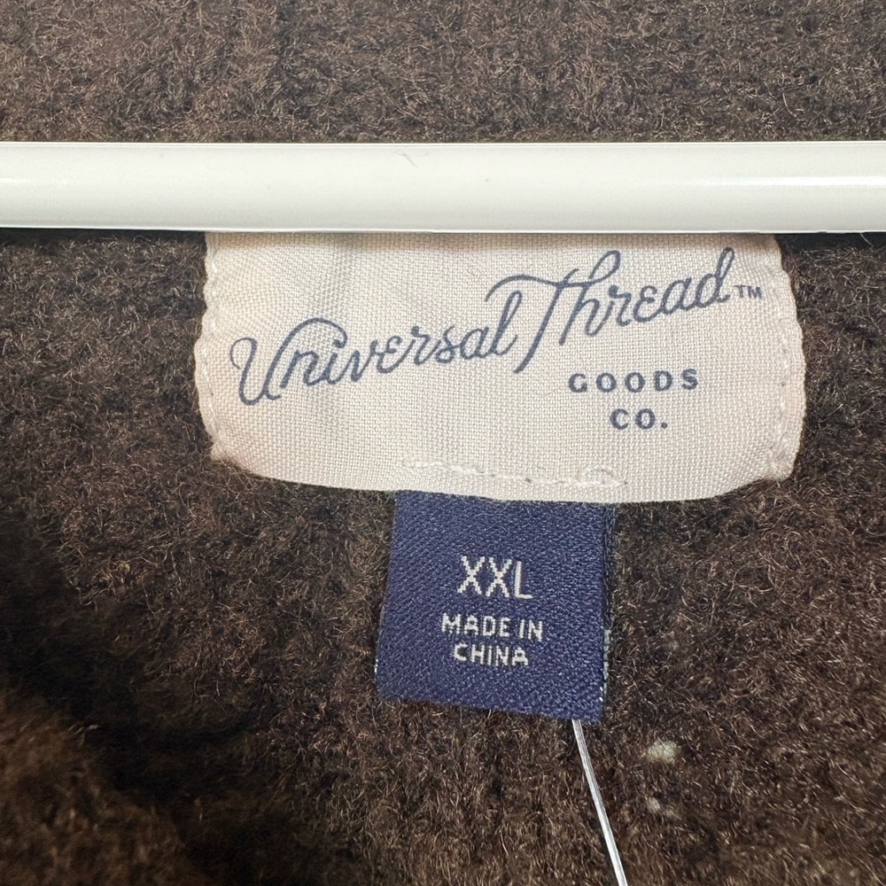 Universal Threads Dark Brown Cozy Cable Crewneck … - image 4